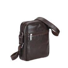 Afbeelding in Gallery-weergave laden, Dorian large leather crossbody bag - Arthur & Aston SKU: 2212-26-CHAT