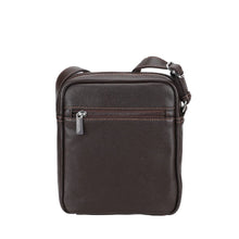 Afbeelding in Gallery-weergave laden, Dorian large leather crossbody bag - Arthur & Aston SKU: 2212-26-CHAT