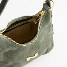Load image into Gallery viewer, Nathan Baume Sam N261-31-04 Schoudertas Suede Bamboo