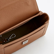 Afbeelding in Gallery-weergave laden, NB Charlène N262-17-09 Crossbody Tas Setter (warm cognac/bruin)