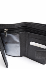 Afbeelding in Gallery-weergave laden, Nathan Baume Tri -Fold Wallet Black