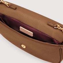 Afbeelding in Gallery-weergave laden, COCCINELLE Crossbody Magie Cognac