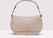 Afbeelding in Gallery-weergave laden, COCCINELLE MAGISCH Medium Handtas Beige