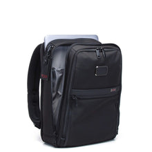 Afbeelding in Gallery-weergave laden, Tumi Slim Backpack