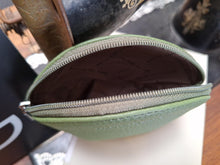 Afbeelding in Gallery-weergave laden, Nathan baume Coin Purse Kaki 100340N
