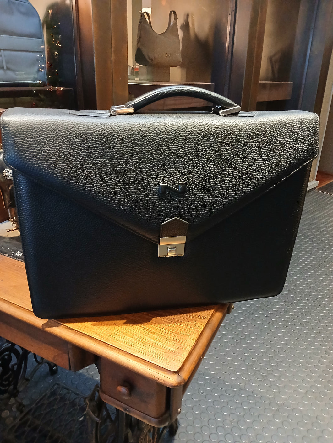 Nathan Baume Briefcase Zwart