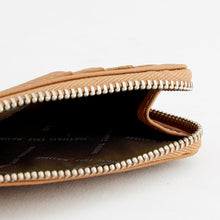 Afbeelding in Gallery-weergave laden, NB Zipped card holder Setter
