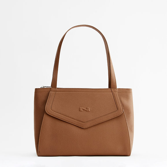 Nathan-Baume Madeleine Candy Setter