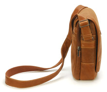 Afbeelding in Gallery-weergave laden, Arthur &amp; Aston Marco leather flap crossbody bag cognac
