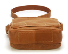 Afbeelding in Gallery-weergave laden, Arthur &amp; Aston Marco leather flap crossbody bag cognac
