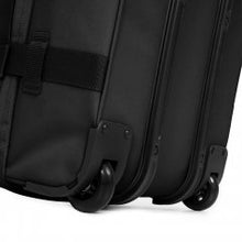 Load image into Gallery viewer, Eastpak Transit’R M – Reistas met Wielen 78L Zwart
