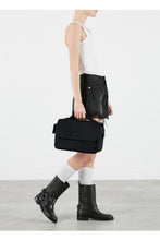 Afbeelding in Gallery-weergave laden, Lipault LOST IN BERLIN NEO VANITY 2.0 BLACK

