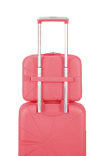 Afbeelding in Gallery-weergave laden, AMERICAN TOURISTER STARVIBE BEAUTY CASE SUN KISSED CORAL
