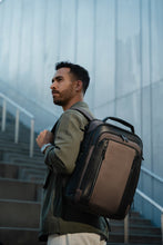 Load image into Gallery viewer, Samsonite SPECTROLITE 4.0 LPT.BACKPACK 15.6" EXP BLACK
