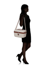 Load image into Gallery viewer, Samsonite IMAGE BEAUTY CASE IVORY
