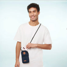 Afbeelding in Gallery-weergave laden, Cabaia Telefoontasje Reykjavik Navy
