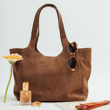 Load image into Gallery viewer, Ann Kurz  Shoulder Shopper - Mix  Suede Fango

