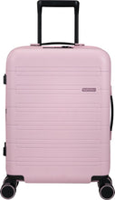 Afbeelding in Gallery-weergave laden, American Tourister Reiskoffer - Novastream Spinner 67/24 Tsa Exp (Medium) Soft Pink
